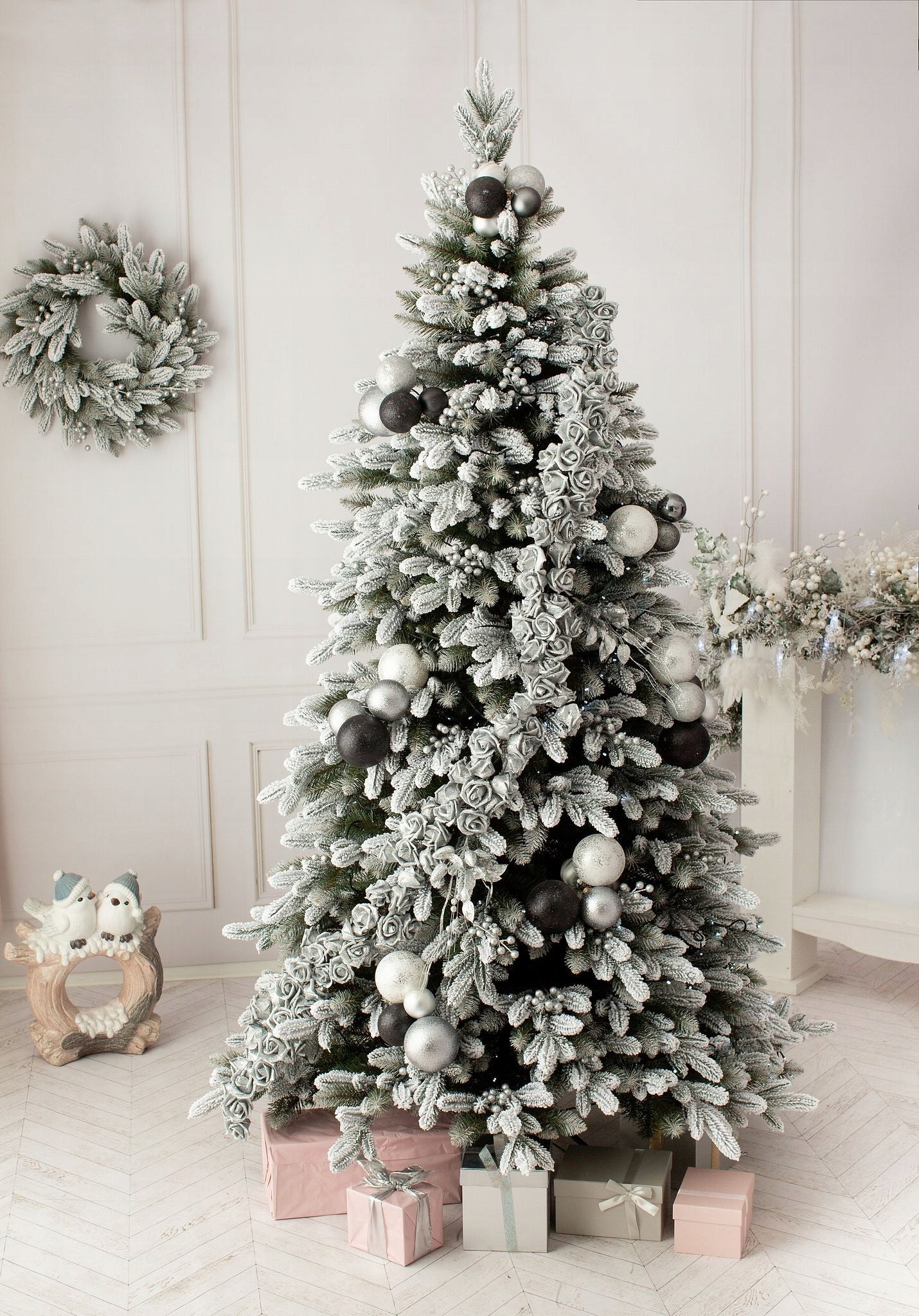 Apsnigta dirbtinė Kalėdų eglutė Poliarinė eglė 180cm PE+PVC