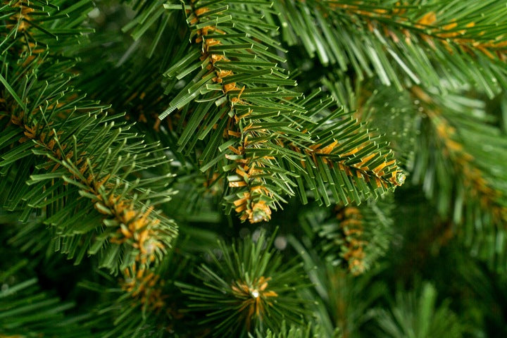 150cm Dirbtinė eglutė