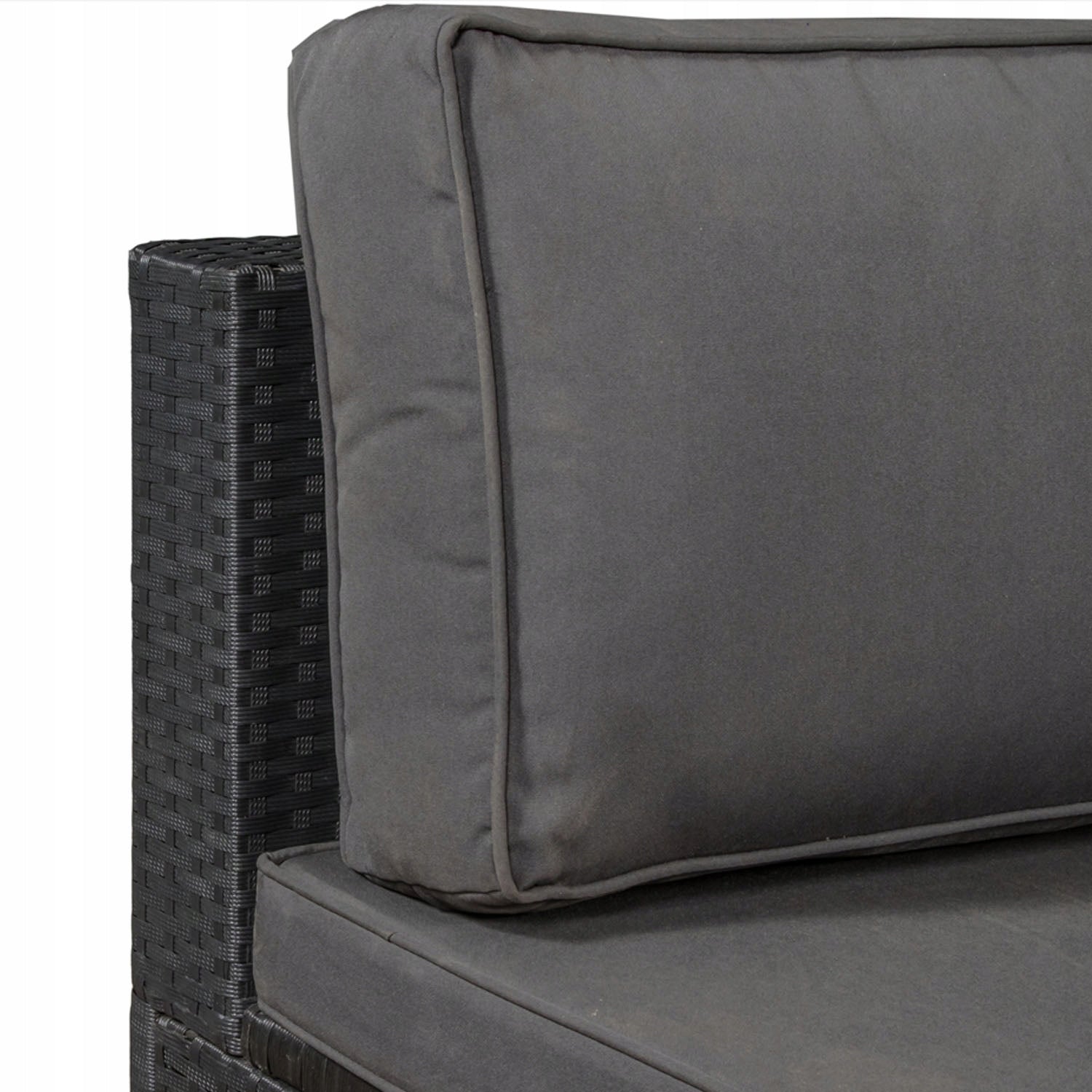 Sodo baldų komplektas