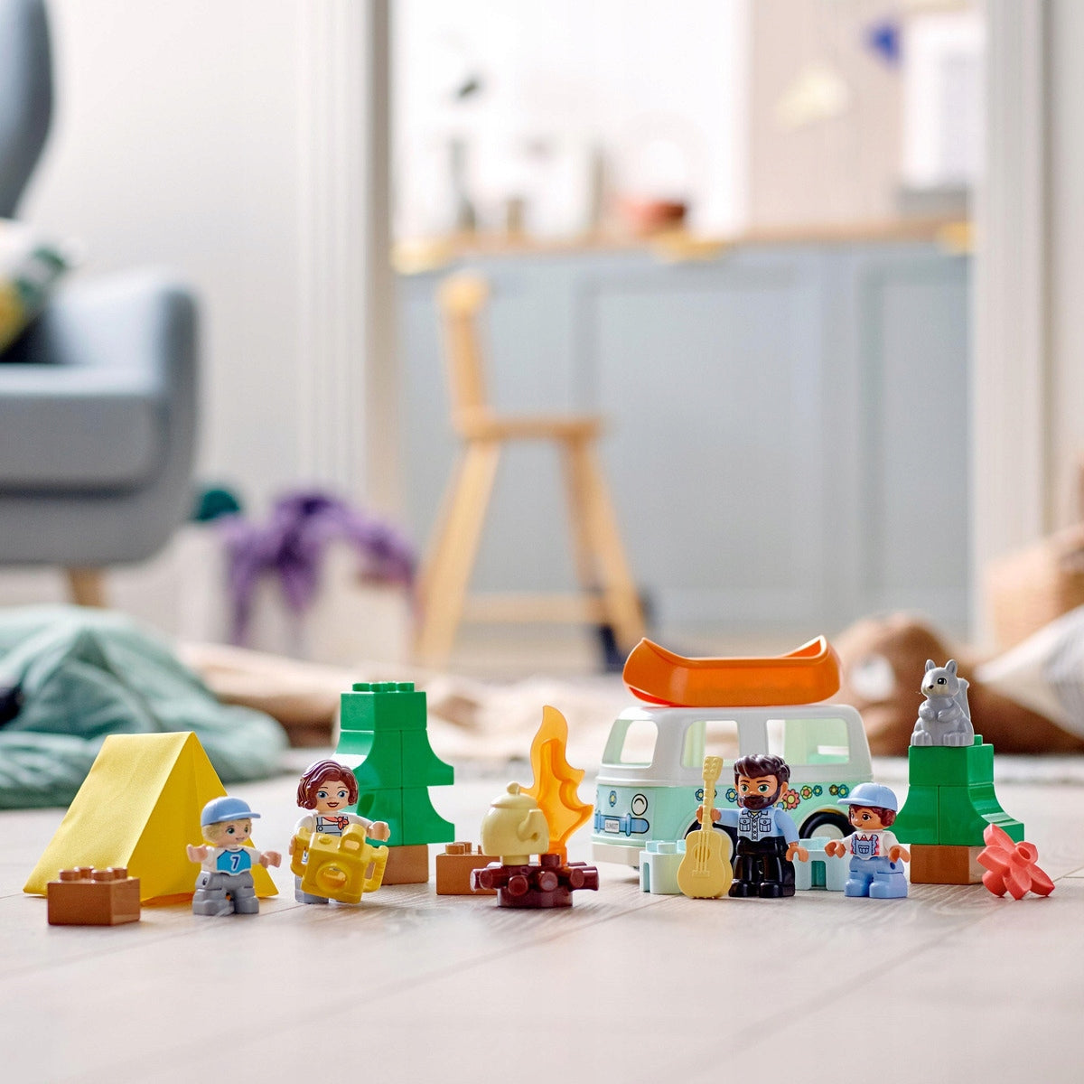 „Lego Duplo“ šeimos kempingo furgonas 10946 2+