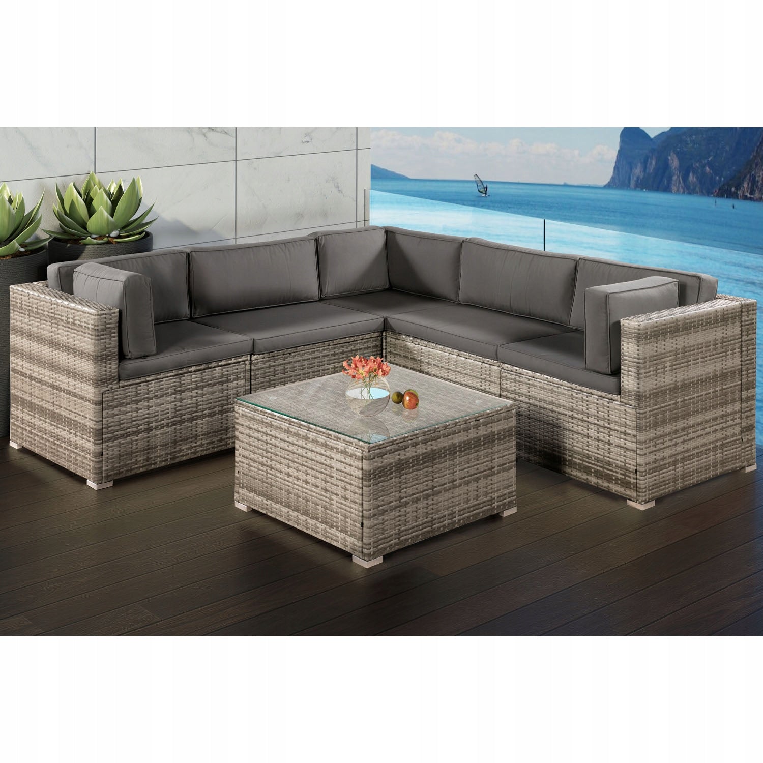 Sodo baldų komplektas