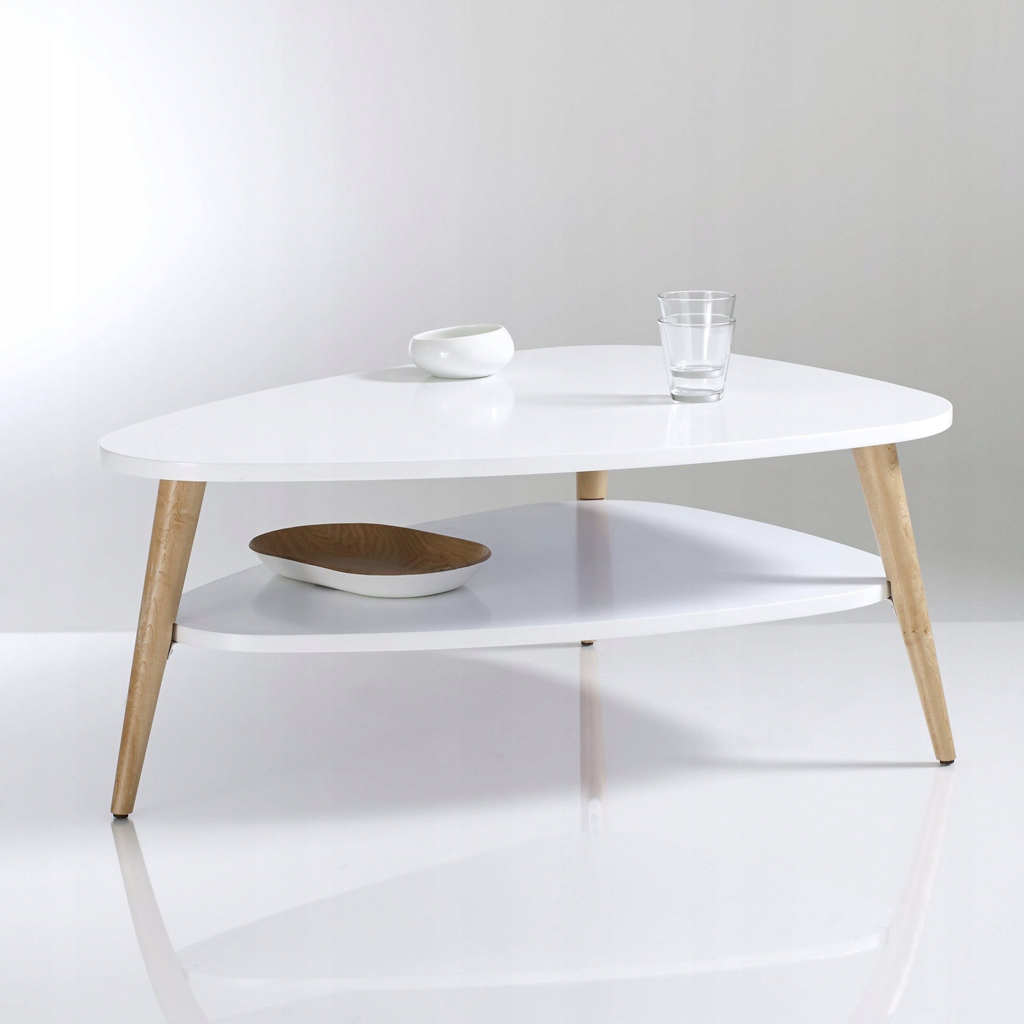 Moedrnus baltas kavos staliukas 90x67x45 cm