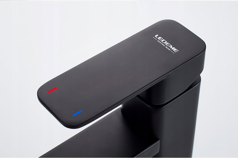 Praustuvo maišytuvas Ledeme, juodas