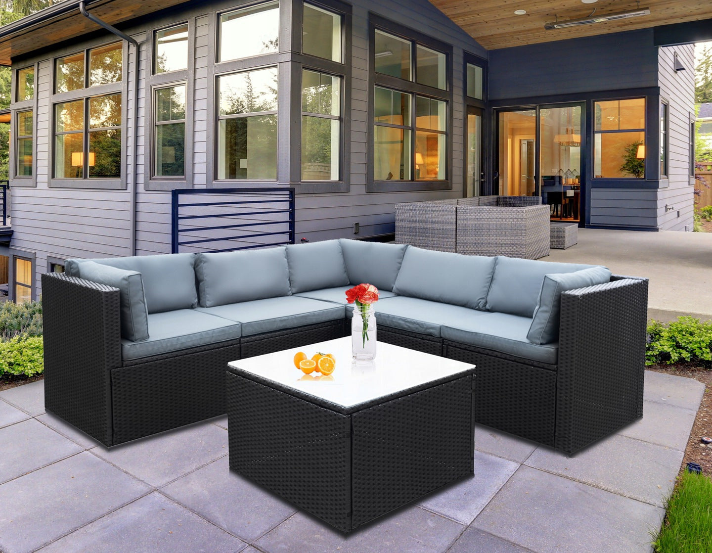 Sodo baldų komplektas CHIRO