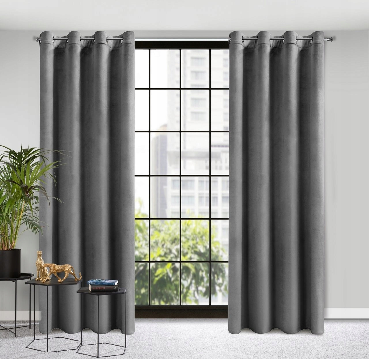 Naktinė užuolaida velvet su žiedais 250 cm x 140 cm 12spalvų