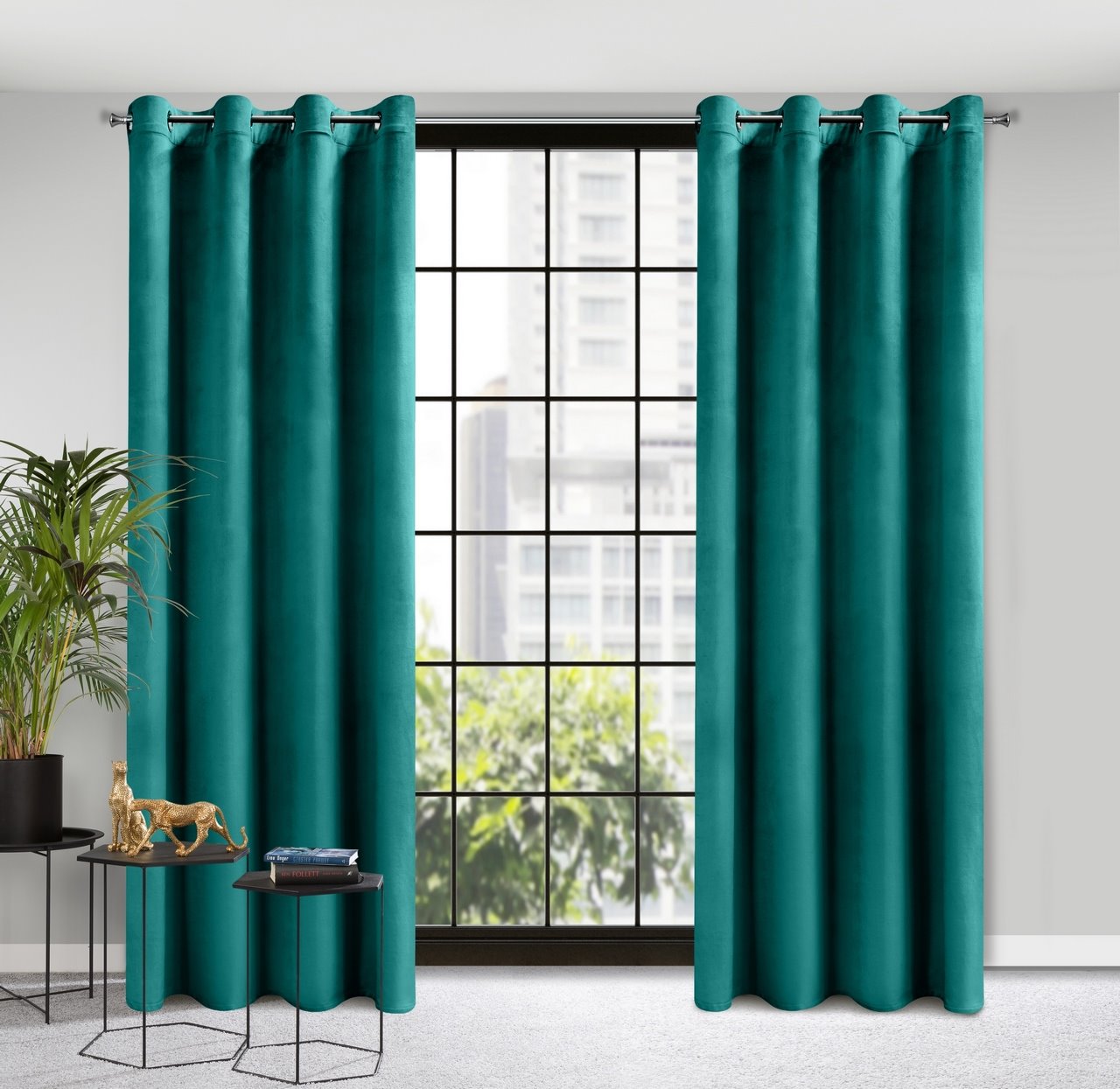 Naktinė užuolaida velvet su žiedais 250 cm x 140 cm 12spalvų