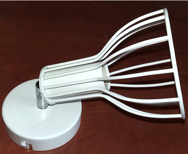 Sieninis šviestuvas