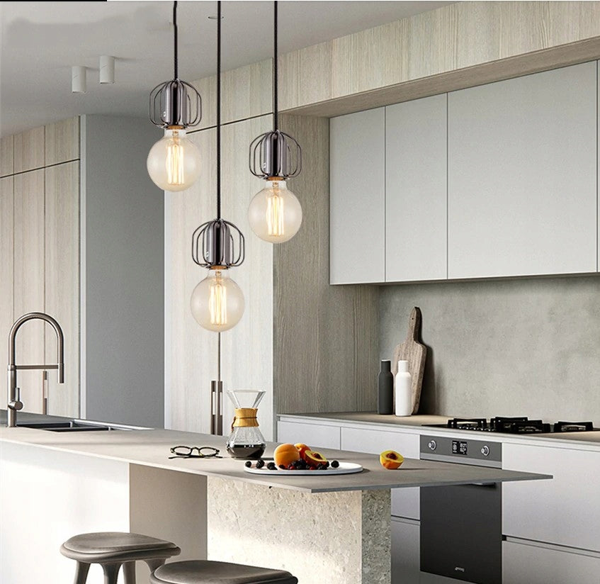 Pakabinamas šviestuvas Toollight APP591-1CP