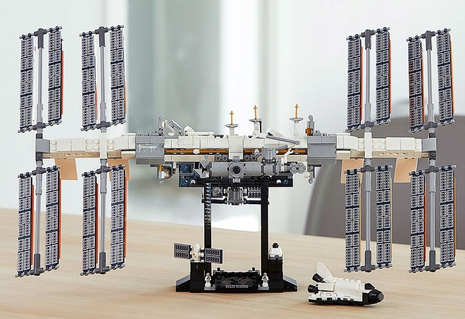 LEGO IDEAS tarptautinė kosminė stotis