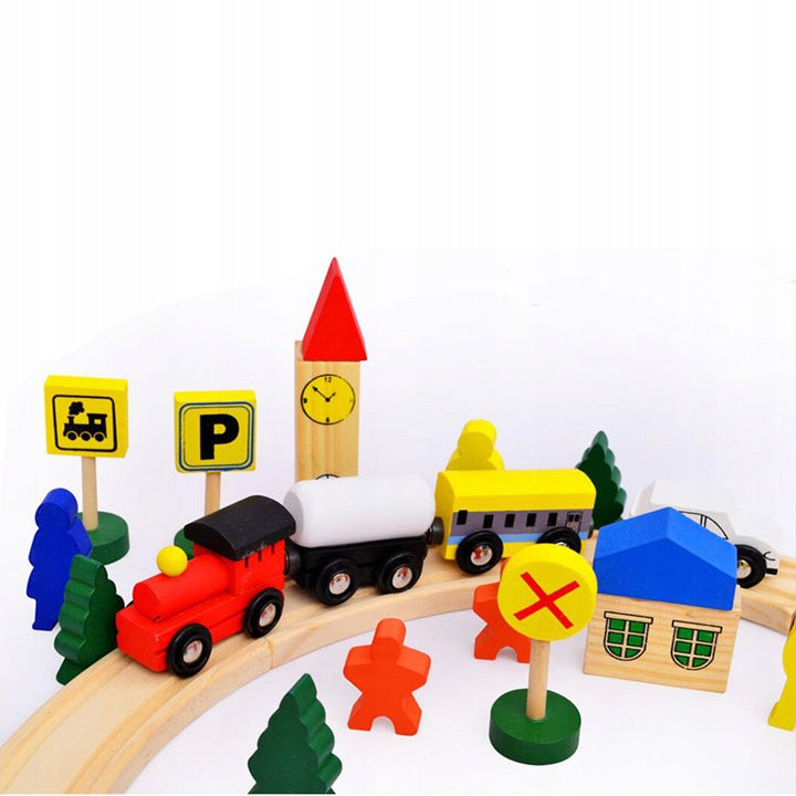 Medinis traukinys LandToys