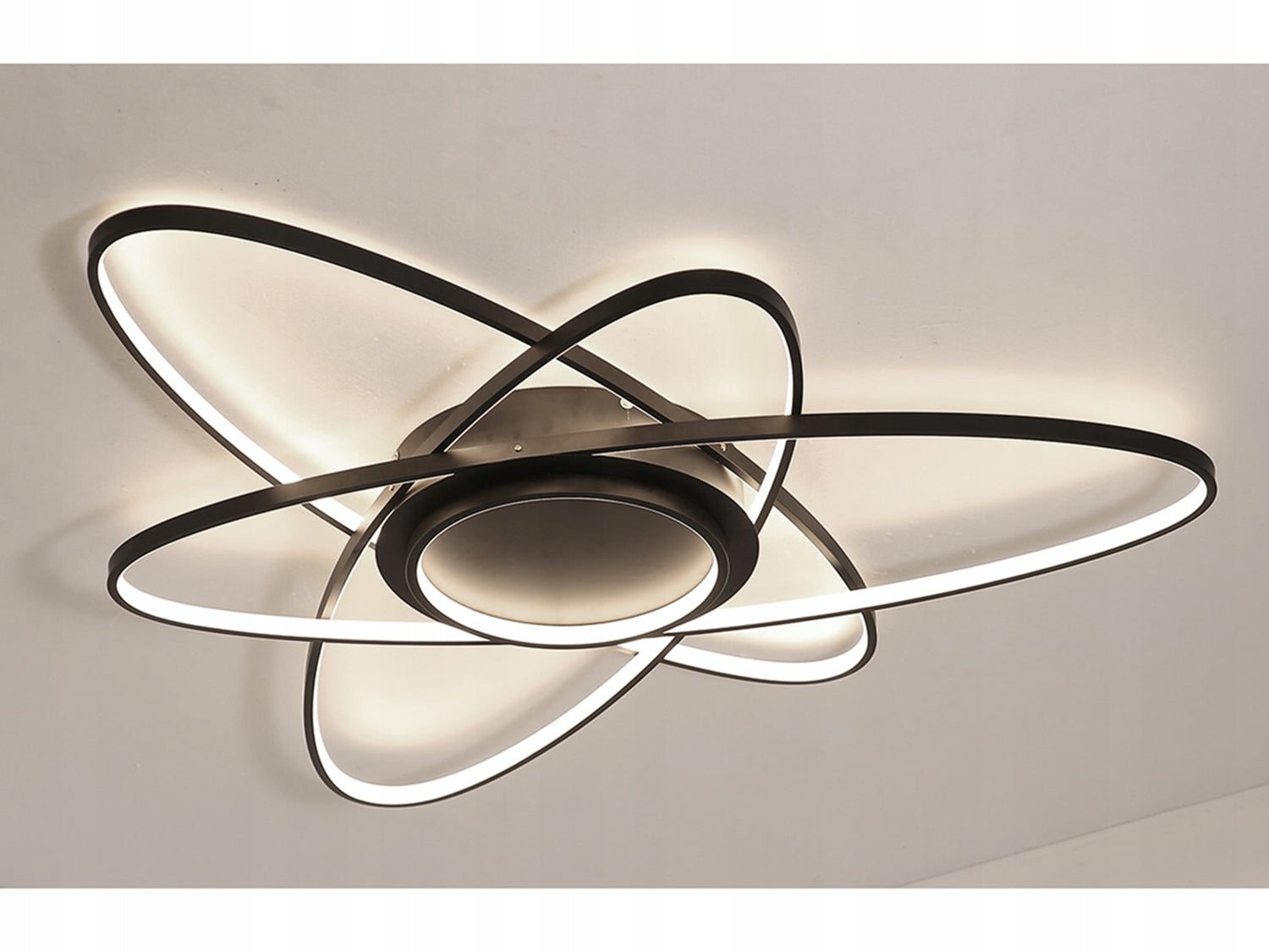 Berge Memphis LED 70W lubinis šviestuvas