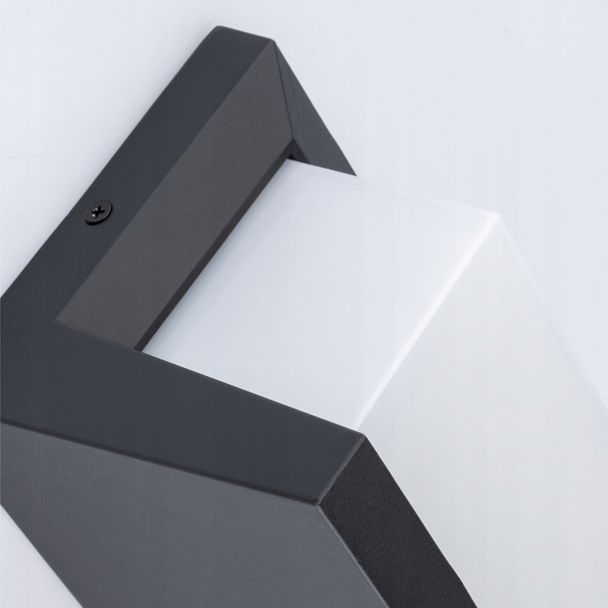 Sieninis šviestuvas Fasadams Sodo apšvietimui E27 IP44