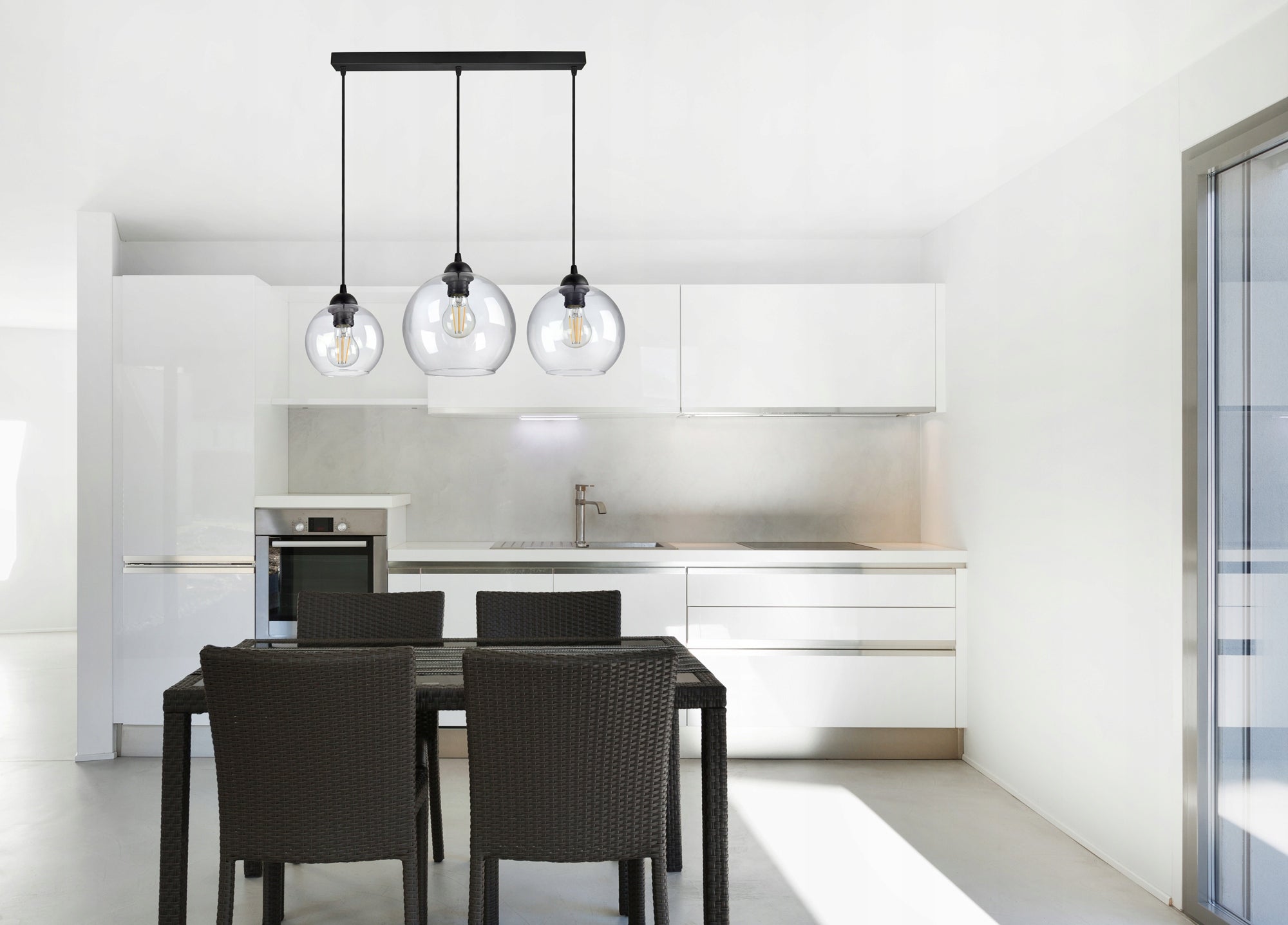Pakabinamas šviestuvas Luxolar 835 E27 3x60W