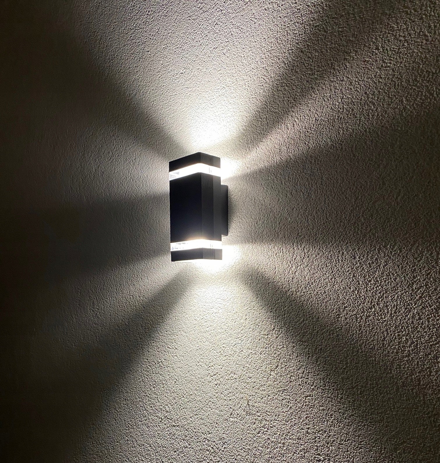 Sieninis lauko šviestuvas SmartLED SM-300 20W