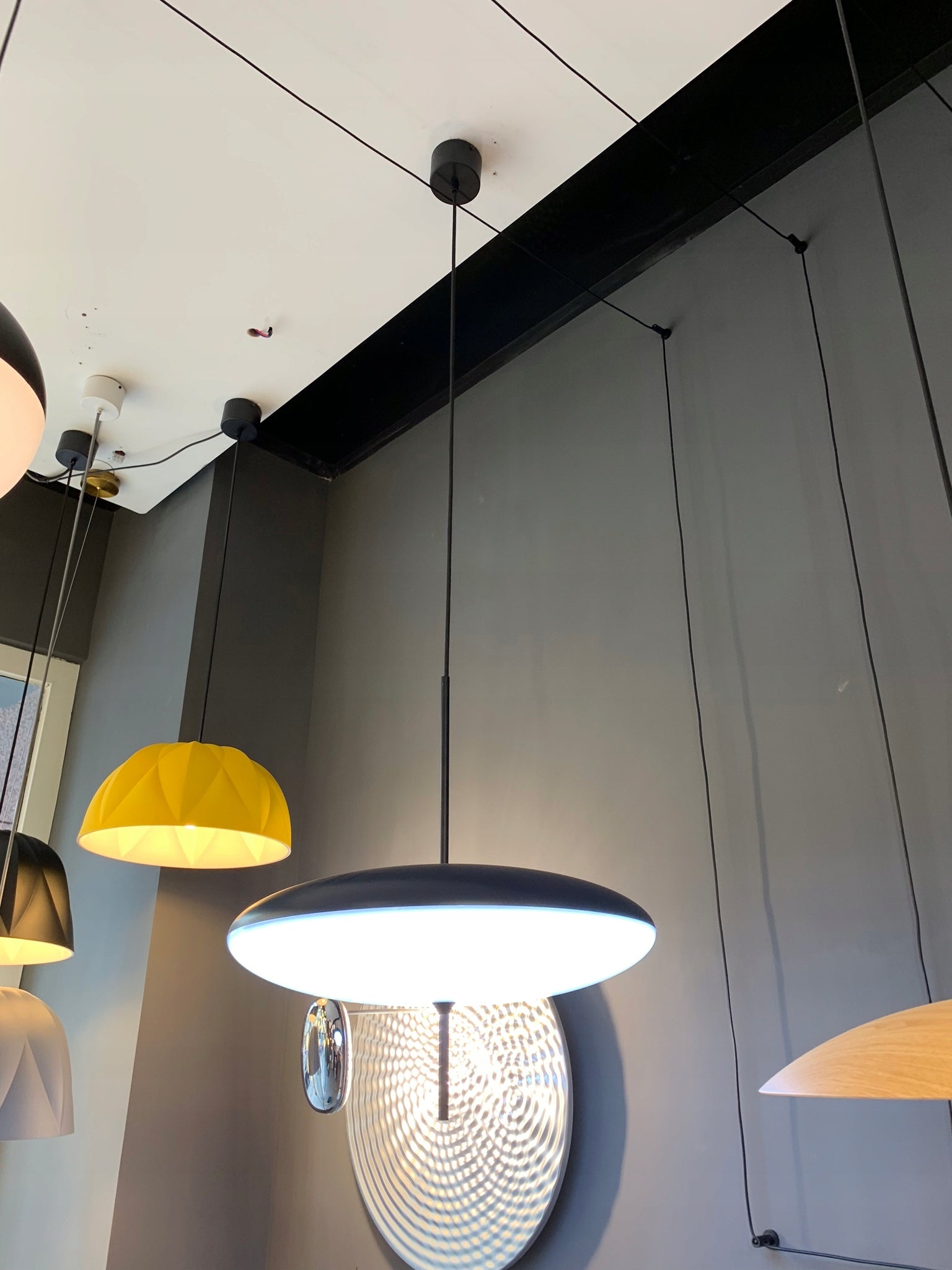 Pakabinamas šviestuvas SmartLED G9 juodas