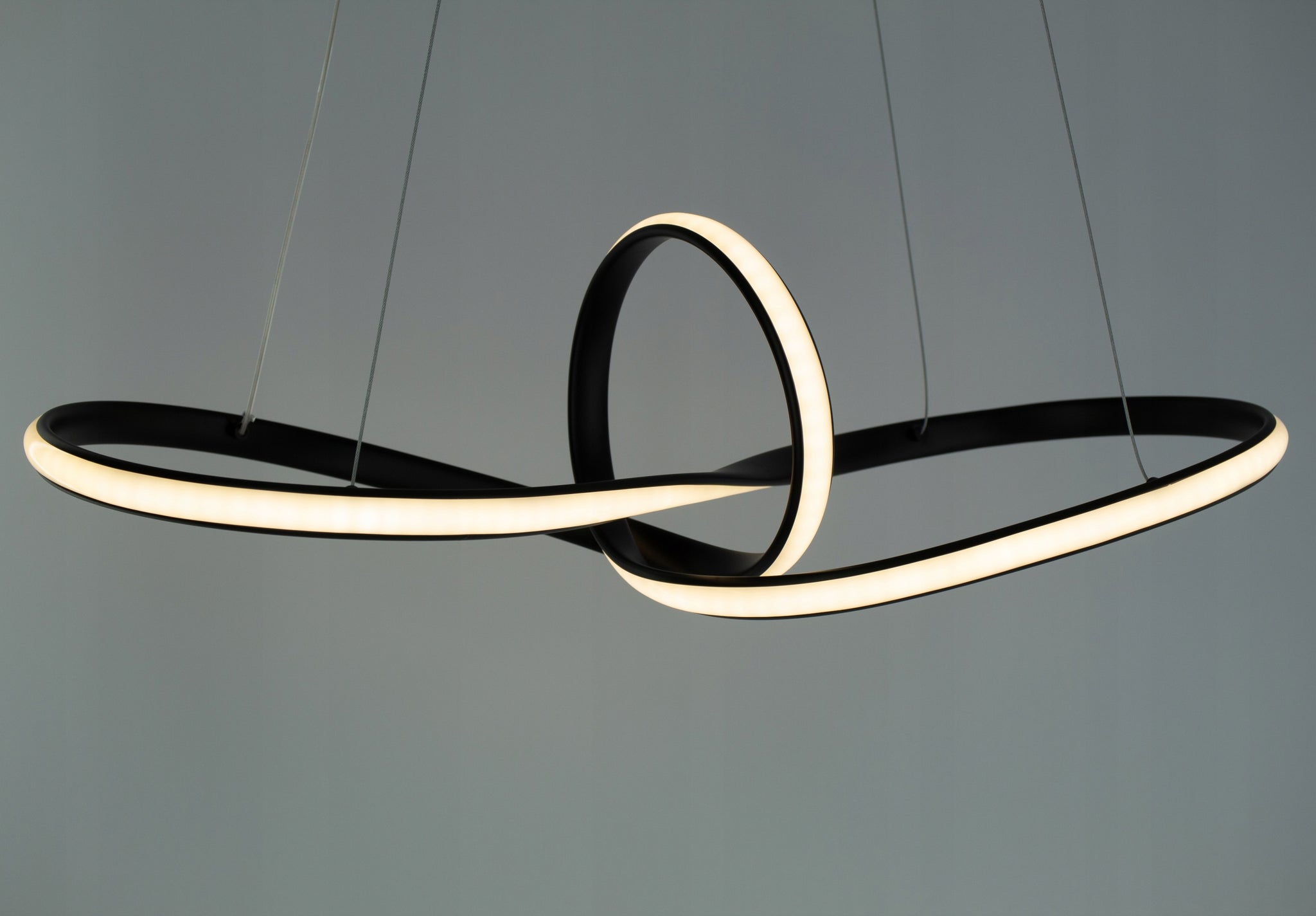 Pakabinamas šviestuvas MODERN LED 44W