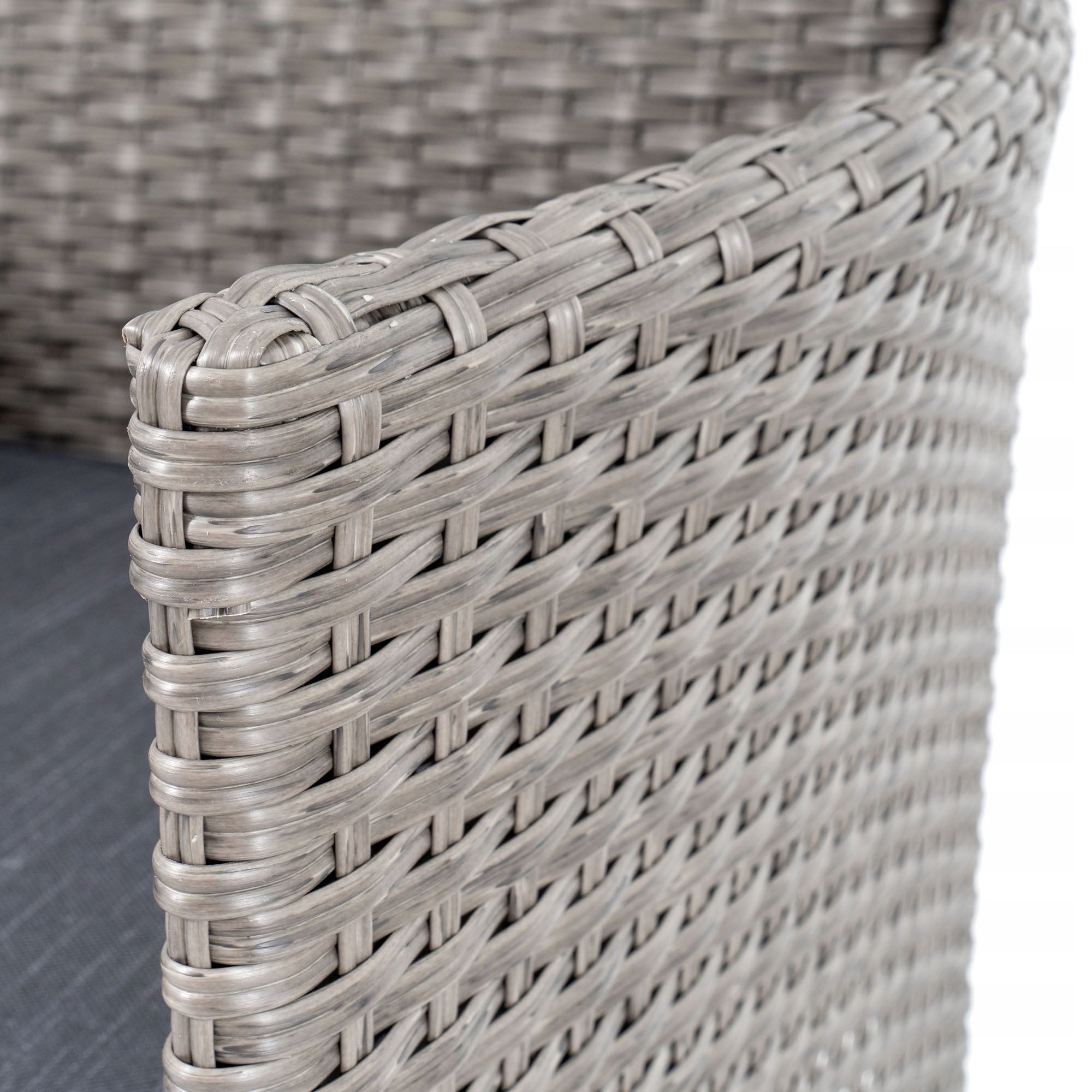 Sodo baldų komplektas di volio