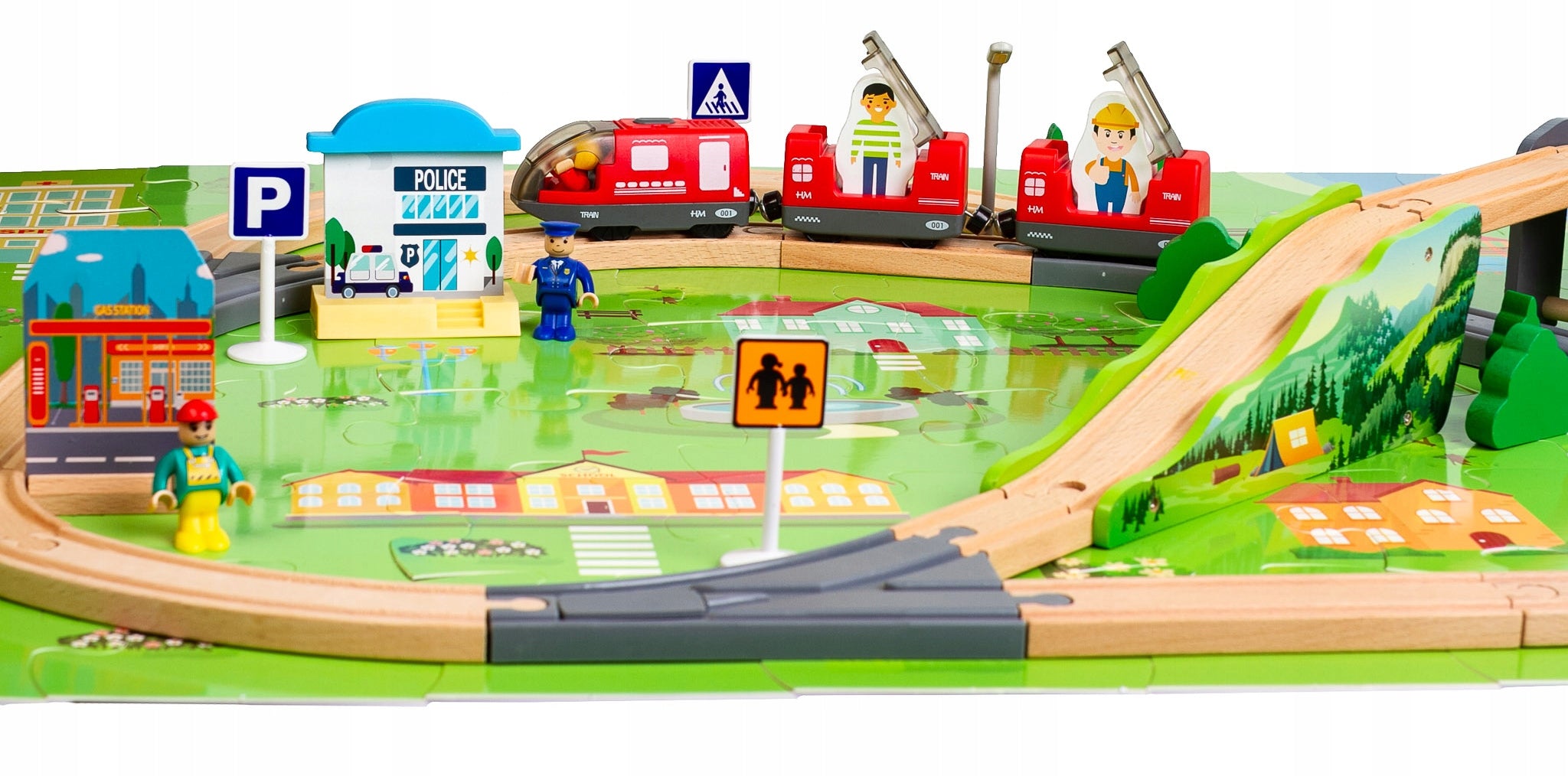 Doris motorizuotas medinis traukinys su trasa