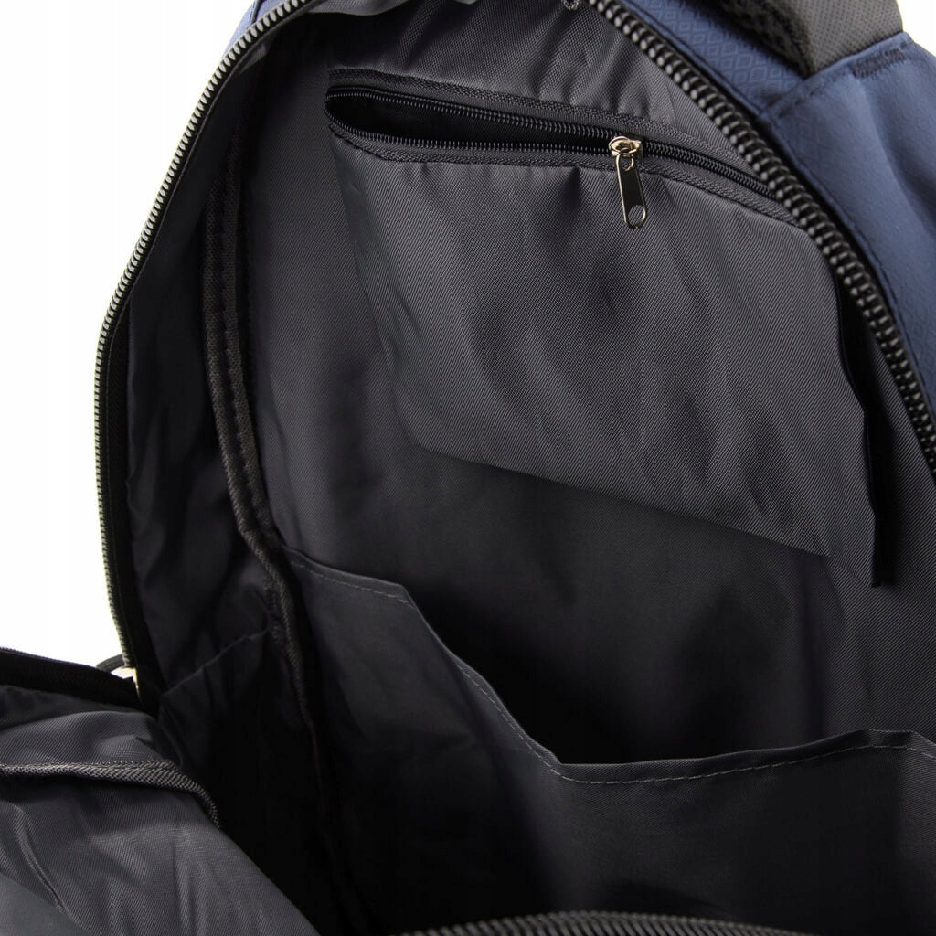 Kuprinė darbui, atspari vandeniui