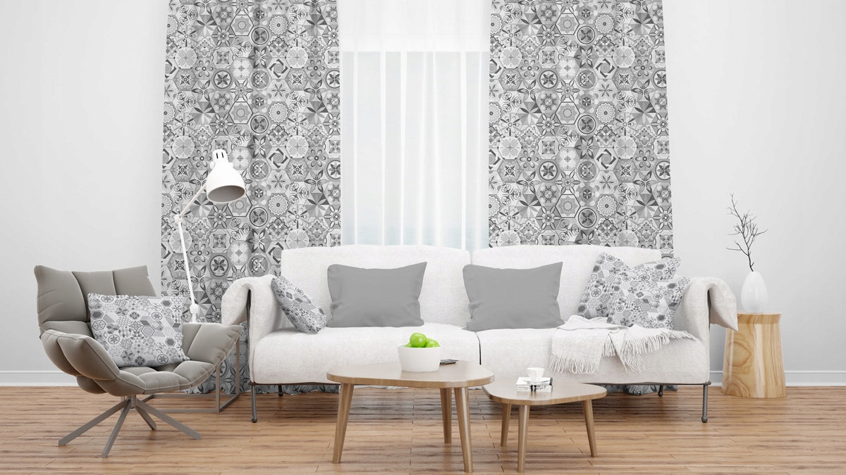 Pusiau tamsinanti užuolaida  250 x 140 cm