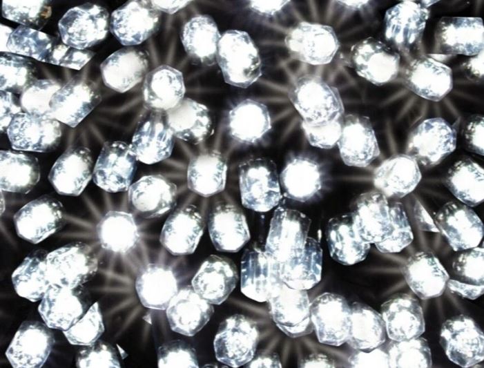 Elektrinė girlianda, 500 LED laukui.