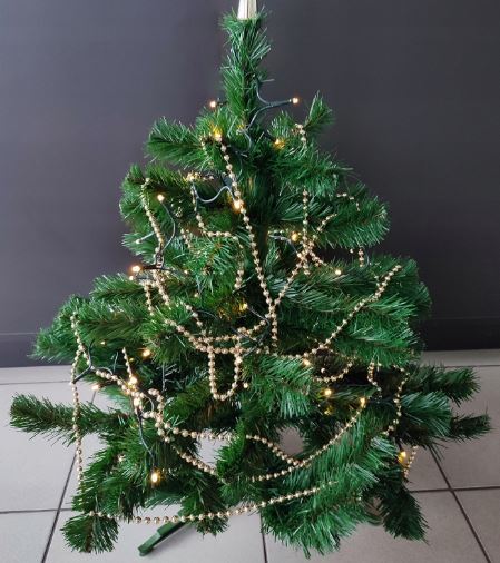 Dirbtinė eglė 80 cm