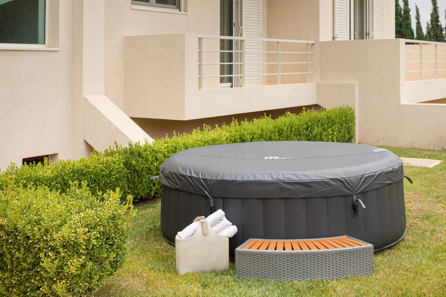 Pripučiama SPA sūkurinė vonia MSPA 930 litrai